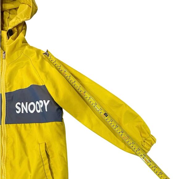 VTG Peanuts Worldwide Snoopy Yellow Boys Size 12 Large Hooded Raincoat Jacket - Picture 13 of 16
